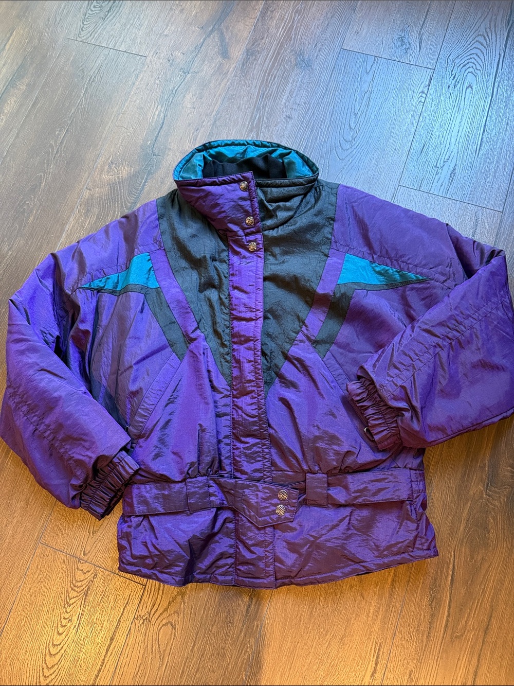 Vintage Women’s Ski Jacket Medium